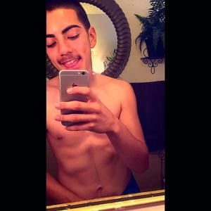 Meet your Posher, Armando